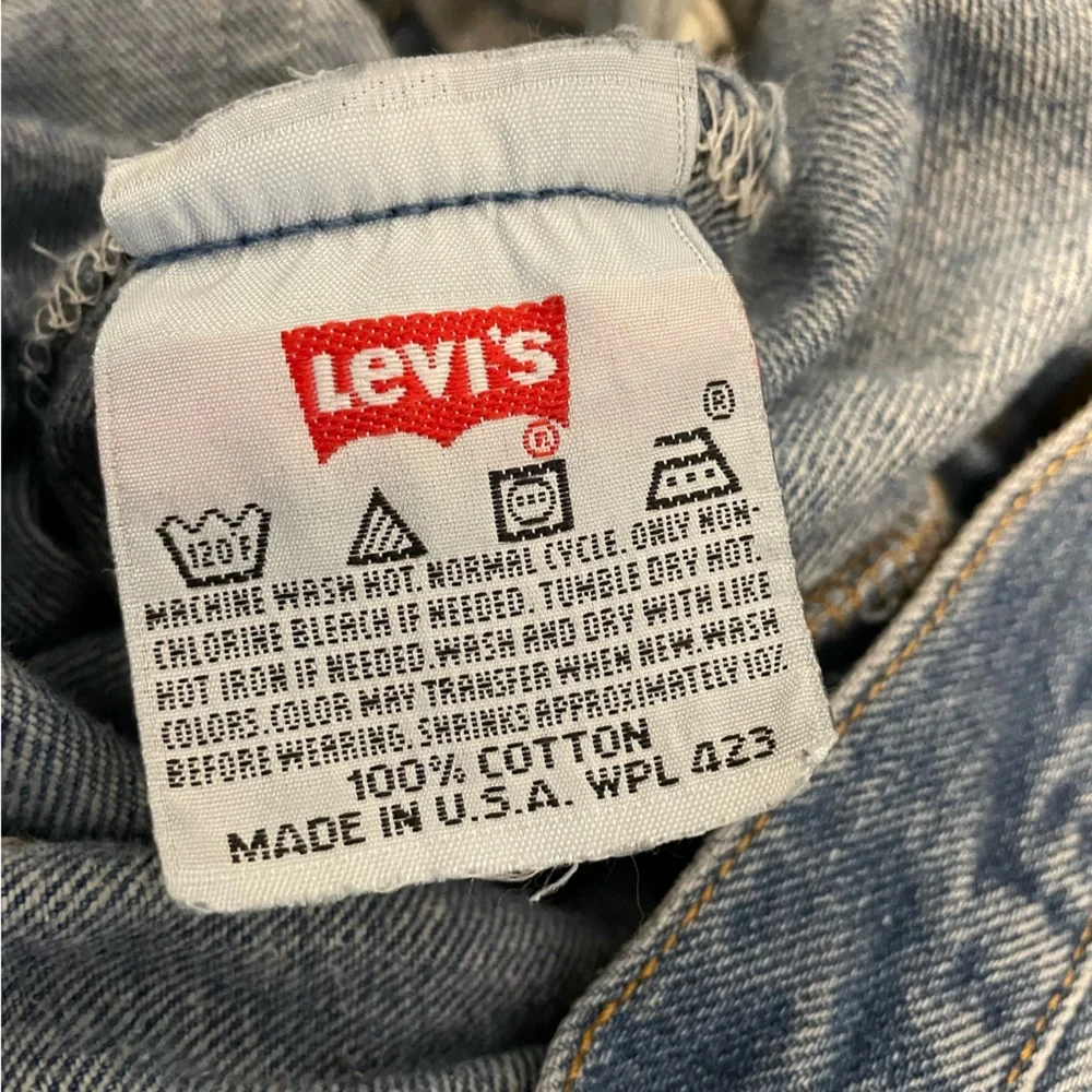 Vintage Levis 501 xx button fly jeans USA Men’s 35x30 perfectly distressed